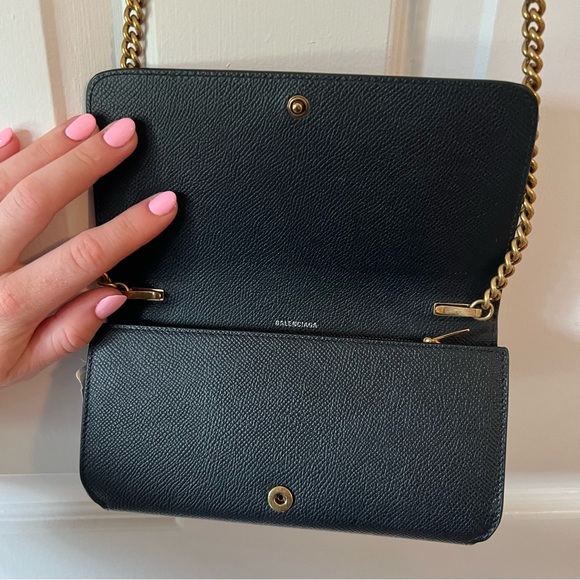 Balenciaga Wallet on Chain - Picture 4 of 12